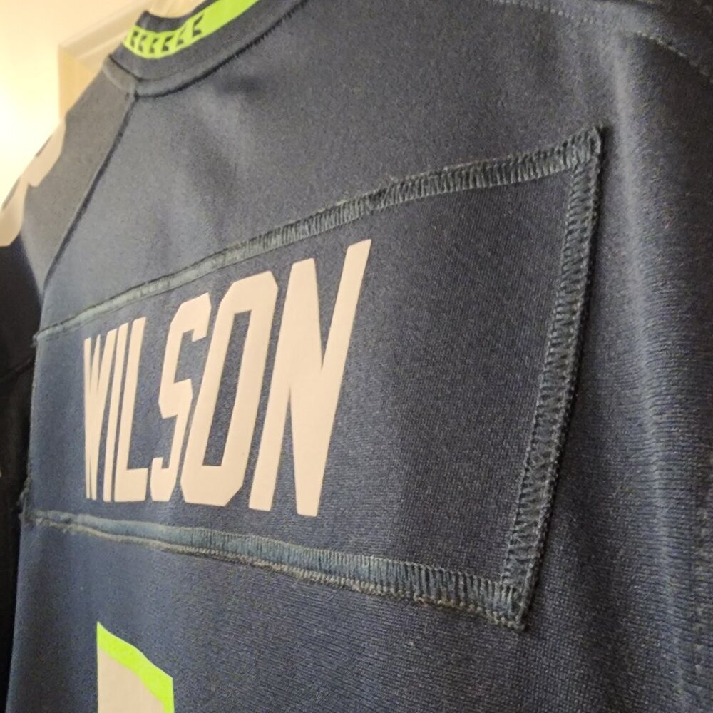 EUC Seahawks Authentic Men's L Nike Jersey Wilson #3 Seattle - Picture 2 of 16